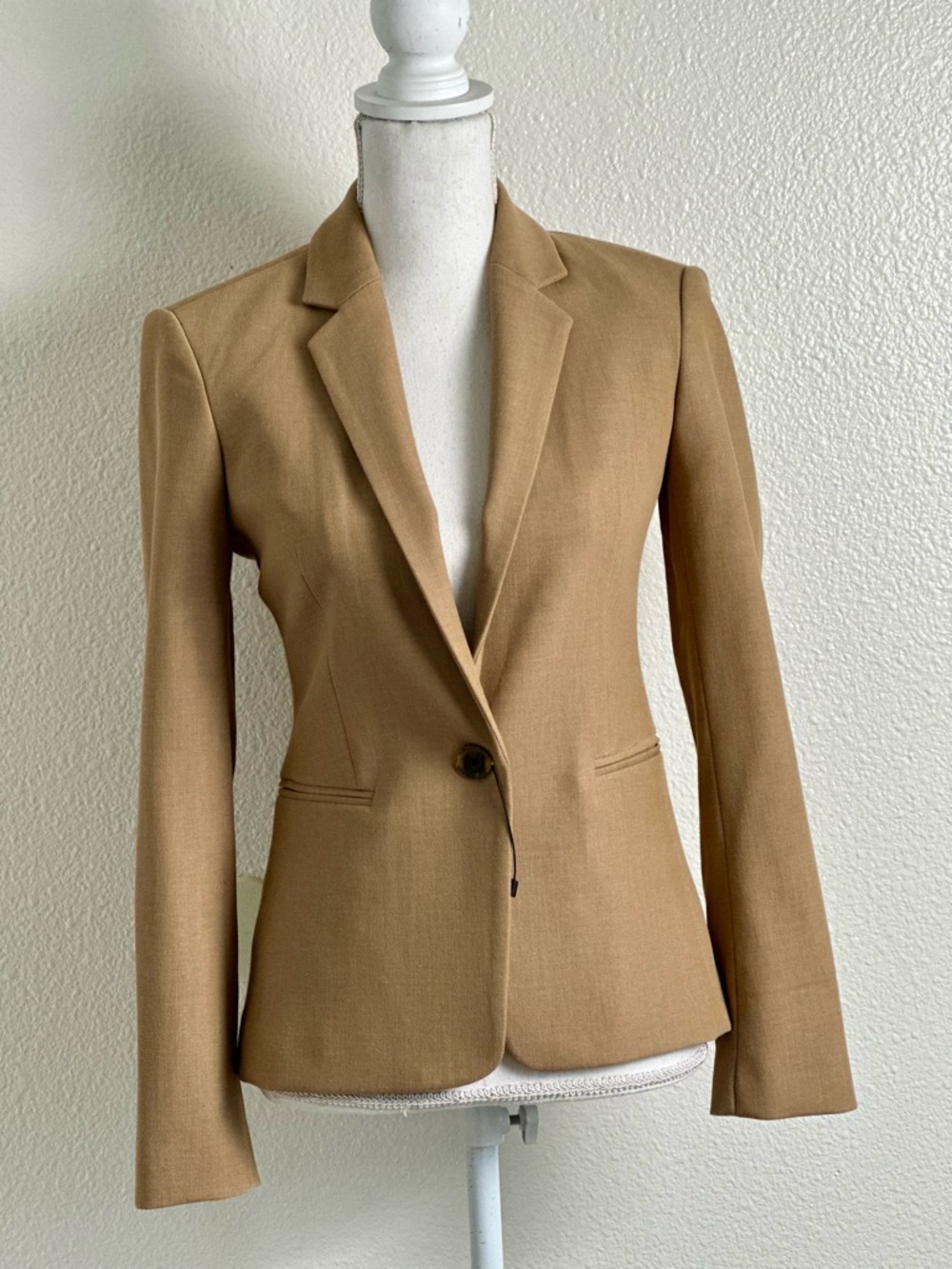 Express One Button Classic Tan Women's Blazer Jacket Size 4